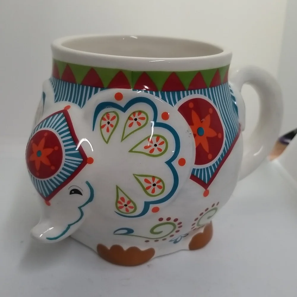 Pier 1 Imports Dolomite Elephant Mug